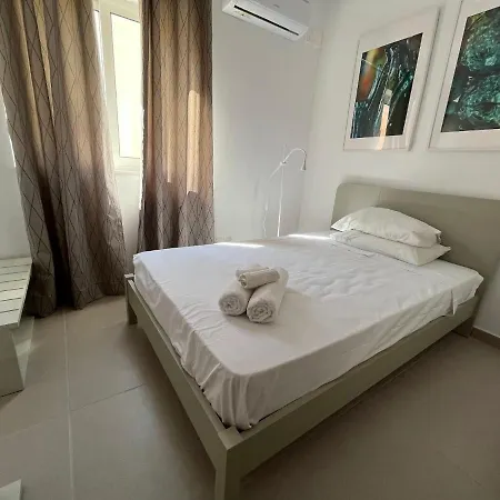 Modern And Spacious 3 Bedroom Apartment Pembroke Exterior foto